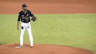 El Águila se refuerza con pitcher dominicano 