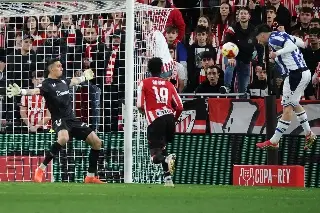 Real Sociedad le pega al Athletic Club de Alex Padilla en las semifinales de copa