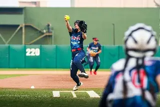 El Águila de Veracruz cae ante Bravas de León en el primero de la serie