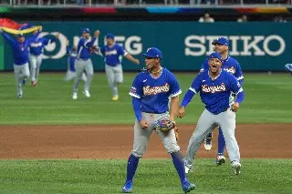 Declaran Día Nacional del Béisbol tras el primer título de Venezuela en el Clásico Mundial