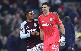 Aston Villa deja al West Ham en zona de descenso