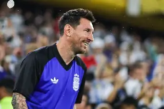 Messi regresa a la titularidad con Argentina