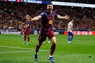 Lewandowski acerca el título a un Barcelona que le ganó al Atlético de Madrid 