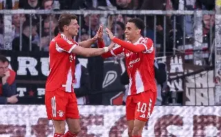 Bayern Múnich se divierte con goleada y acaricia el título en la Bundesliga 