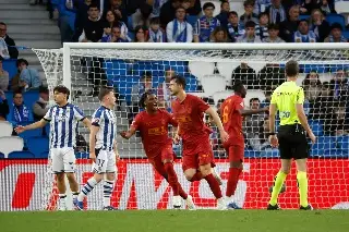 Valencia logra épica remontada y sueña con clasificar a competencias europeas