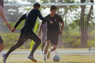 Racing de Veracruz rompe filas tras una dura sesión de entrenamiento 