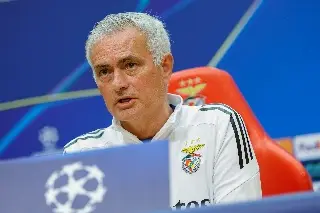 Florentino Pérez niega acercamientos con Mourinho