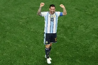 Klose felicita a Messi tras superar su récord de máximo goleador en Mundiales