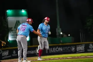 El Águila de Veracruz reacciona y empate la serie en León 