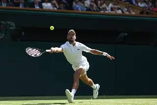 ¡Ya superó a Federer! Djokovic a cuartos de final de Wimbledon en un histórico juego