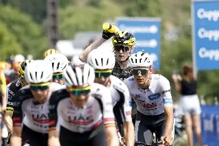 Isaac del Toro vive una jornada complicada en la décima etapa del Tour de Francia