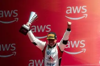 Noel León se perfila como el próximo piloto mexicano en llegar a la Fórmula 1