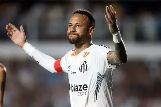 Neymar culpa al pasto tras su nueva lesión 