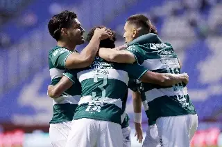 Veracruzano Tahiel Jiménez marca doblete y le da a Santos Laguna su cuarta victoria consecutiva